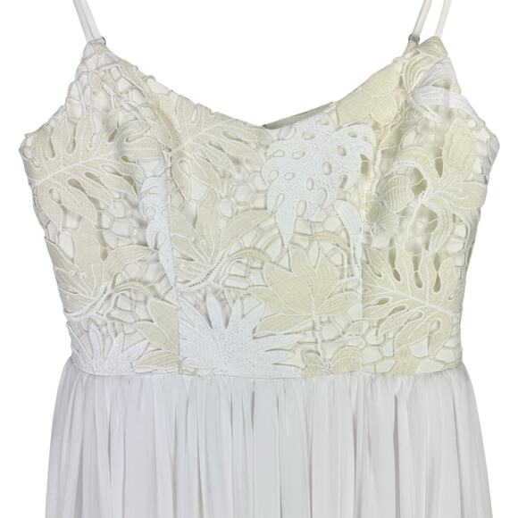 Dress The Population Asha Lace and Chiffon Maxi Dress in White and Ivory, Size S - Picture 11 of 14